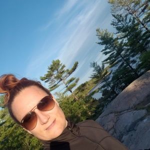 Meet your Posher, Irina